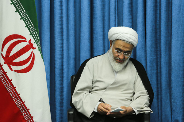 ۷۵ درصد از متقاضیان کار در استان با وجود داشتن مدرک دانشگاهی هیچگونه مهارتی ندارند