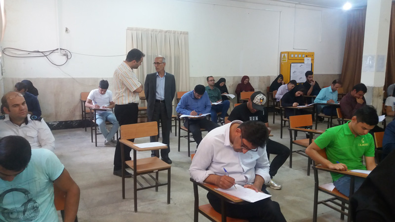 دکتر فتح طاهری از حوزههای برگزاری امتحانات پایان ترم مراکز آموزشی بازدید کرد