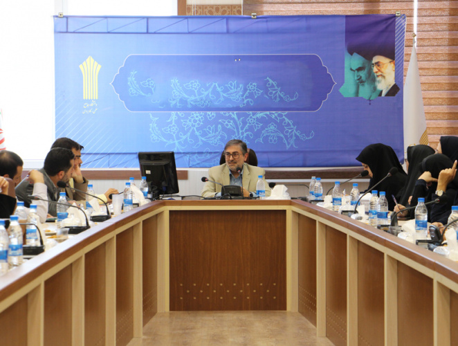 نشست توجیهی آشنایی با دستورالعمل و نحوه اجرای آزمونهای متمرکز دانشگاه برگزار شد