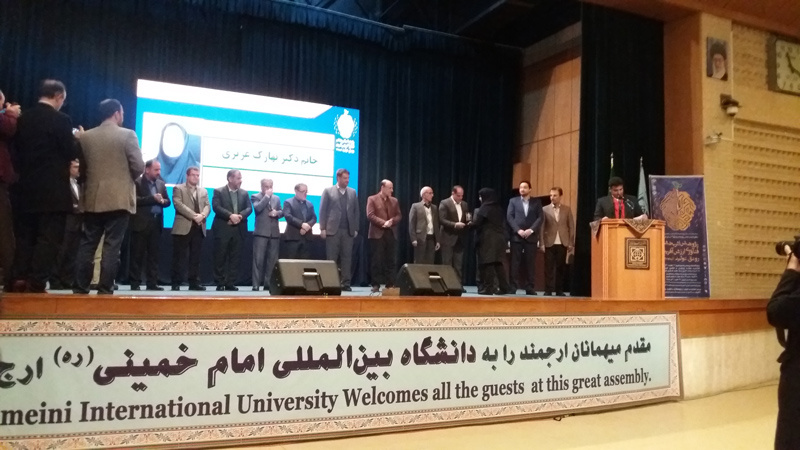 معاون علمی دانشگاه جامع علمی کاربردی استان قزوین به عنوان پژوهشگر برتر استان انتخاب شد