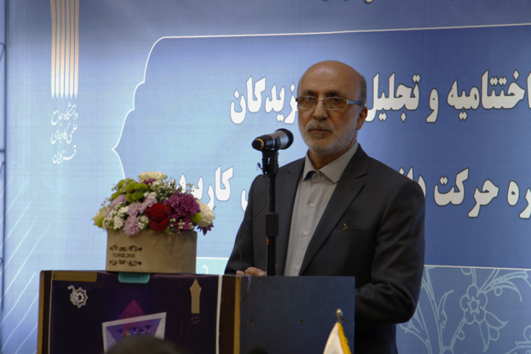 تفکر حاکم بر دانشگاه جامع علمی کاربردی مبتنی بر حل مسائل کشور است