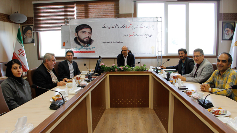 دانشگاه جامع علمی کاربردی استان قزوین در ششمین جشنواره درون دانشگاهی رویش موفق به کسب دو عنوان اولی شد