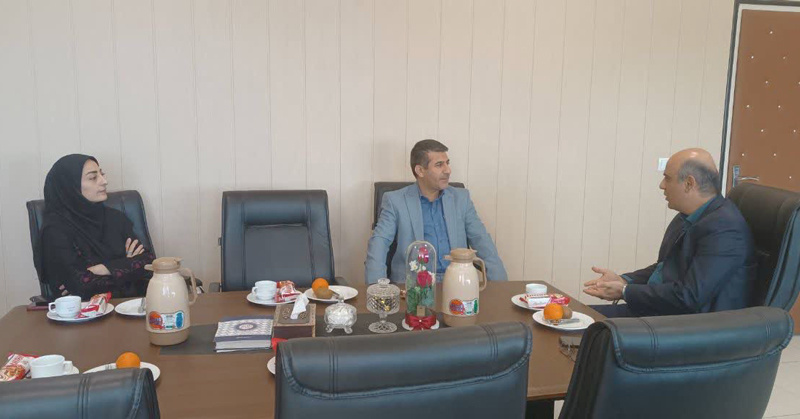 مدیرعامل جمعیت هلال احمر با رئیس دانشگاه جامع علمی کاربردی استان قزوین دیدار و گفتوگو کرد